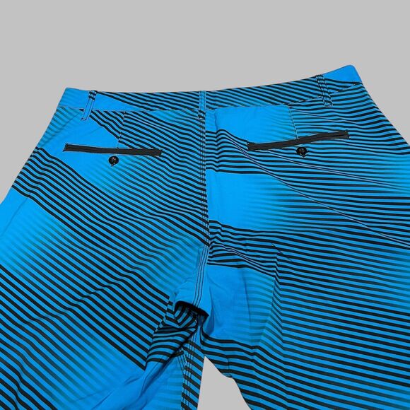 Forever Collectable NFL Carolina Panthers Diagonal Stripe Shorts Mens Size 38 - Picture 5 of 7